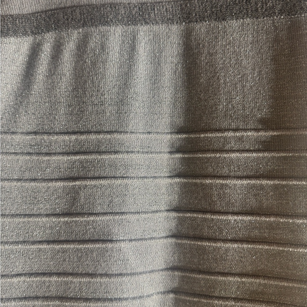 Arden B Silver Sleeveless Bodycon Mini Dress - Picture 4 of 7